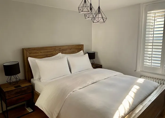 Camelford Street Cottage - Brighton